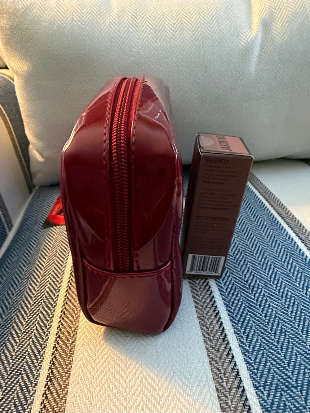 Jason Wu Red Patent Cosmetic Pouch with Lip Eye Blush Stick - Picture 4 of 6